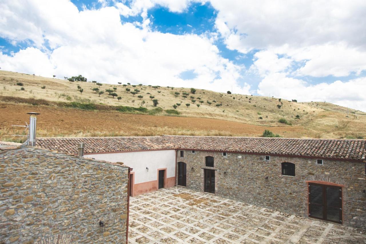 Masseria Baglio Perciata Camporeale Buitenkant foto