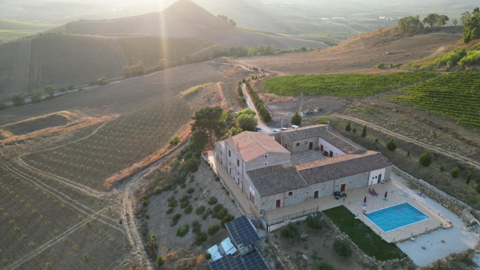 Masseria Baglio Perciata Camporeale Buitenkant foto